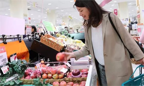 格林木購物中心蔬菜水果區(qū)