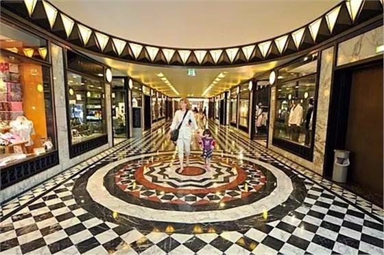 柏林 206區(qū)購(gòu)物中心 柏林 206區(qū)購(gòu)物中心