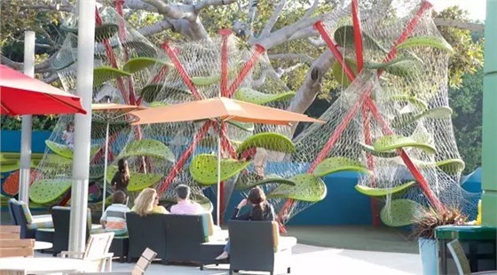 美國(guó)洛杉磯Giggles N' Hugs餐廳 美國(guó)洛杉磯Giggles N' Hugs餐廳