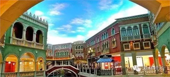 大運(yùn)河購(gòu)物中心