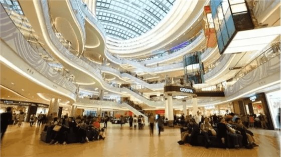 上海七寶萬科廣場：國內(nèi)首創(chuàng)室內(nèi)無限運(yùn)動(dòng)館