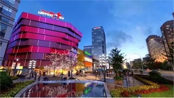 唐山勒泰城：華北首個(gè)室內(nèi)西式婚慶廣場