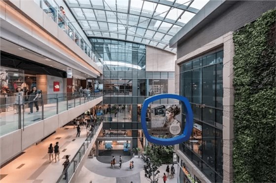 新加坡西城購(gòu)物中心：超愛綠化墻，大規(guī)模運(yùn)用