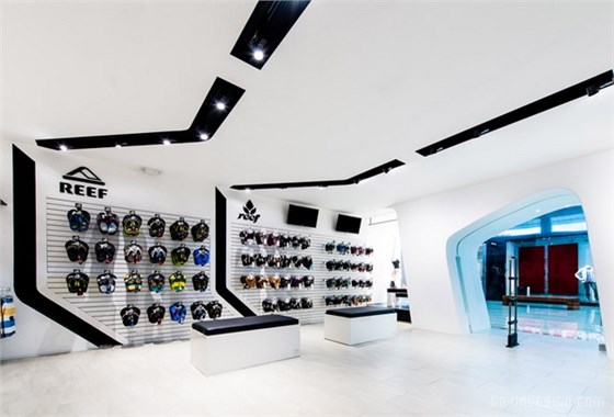 哥斯達(dá)黎加 QUIQUE 專賣店設(shè)計(jì) 店面設(shè)計(jì) 商業(yè)空間設(shè)計(jì) 專賣店設(shè)計(jì) 哥斯達(dá)黎加 QUIQUE 專賣店設(shè)計(jì) 店面設(shè)計(jì) 商業(yè)空間設(shè)計(jì) 專賣店設(shè)計(jì)