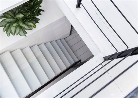 荷蘭 Ace & Tate 眼鏡店設(shè)計 荷蘭 Ace & Tate 眼鏡店設(shè)計