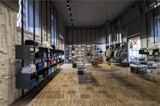 意大利 SUN68 服裝店設(shè)計(jì)