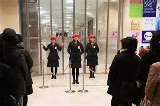 日本的商業(yè)服務(wù)滿滿的都是細(xì)節(jié)、尊重