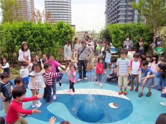 日本格林木購物中心