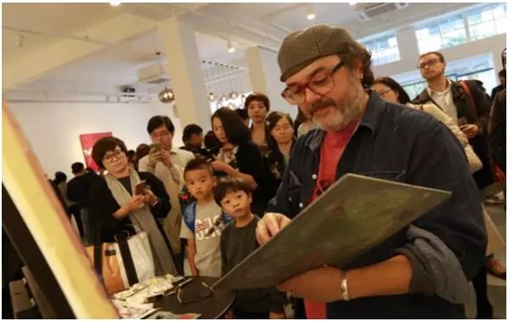 加泰羅尼亞畫家Tomas現(xiàn)場作畫