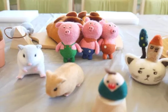 羊毛氈玩偶和飾品