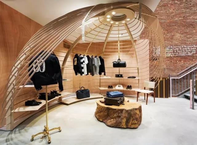 盤點(diǎn):時(shí)尚游擊“快閃店”與購物中心的那些新鮮事兒 盤點(diǎn):時(shí)尚游擊“快閃店”與購物中心的那些新鮮事兒