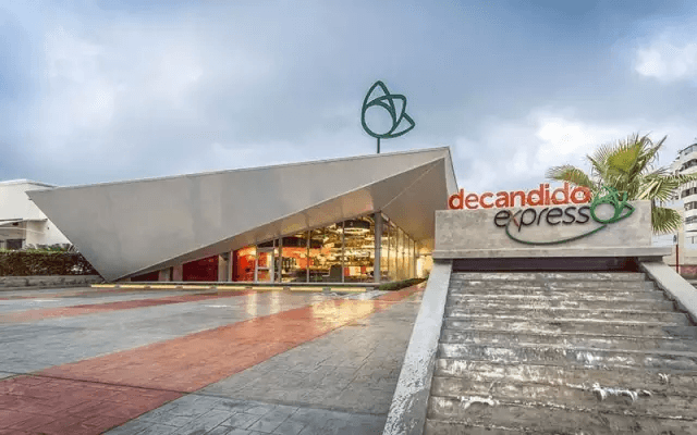 委內瑞拉馬拉開波&ldquo;de candido express&rdquo;超市