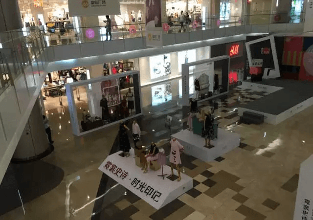 經(jīng)營尷尬的購物中心，基本都在燈光上犯了這些錯！