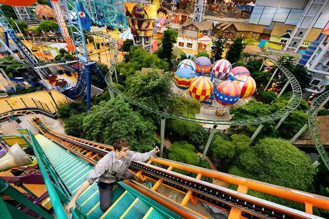 美國摩爾購物中心 美國摩爾購物中心