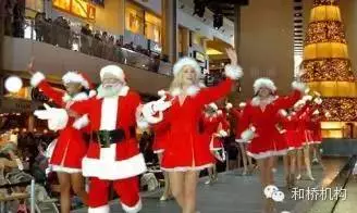 時(shí)尚秀購(gòu)物中心