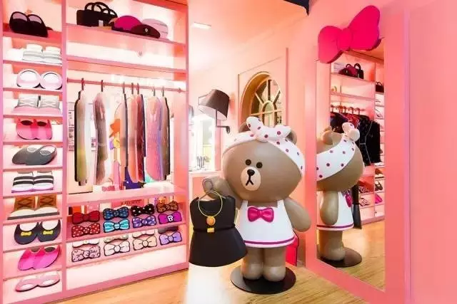 上海大悅城 LINE FRIENDS丘可駕到