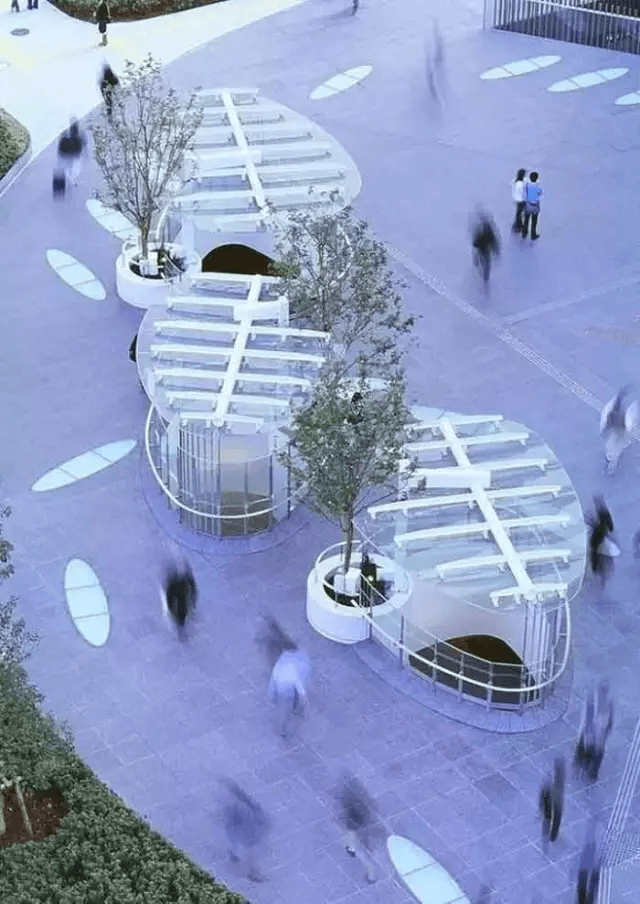 ヒルトンプラザ ウエスト前広場(chǎng) LD