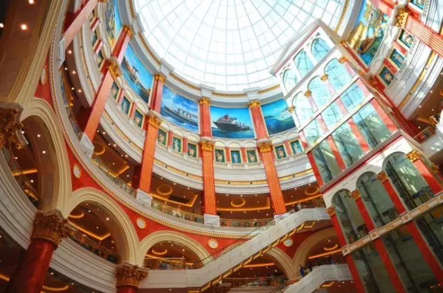 上海月星環(huán)球港：文藝主題