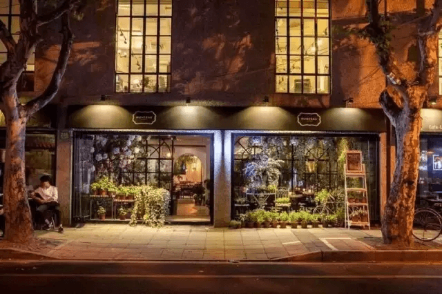 &ldquo;花藝&rdquo;主題餐廳