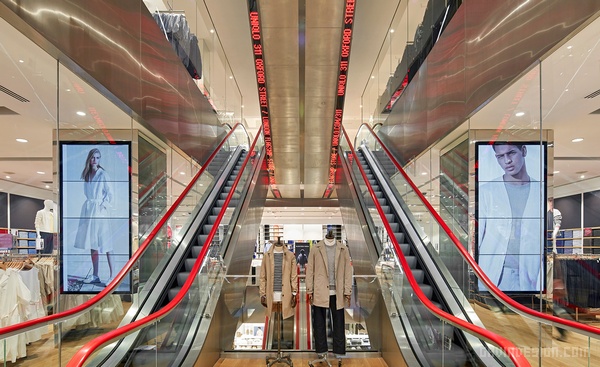 Uniqlo 倫敦旗艦店設(shè)計(jì) 英國 旗艦店設(shè)計(jì) 店面設(shè)計(jì) 商業(yè)空間設(shè)計(jì) 東京 專賣店設(shè)計(jì) Uniqlo 倫敦旗艦店設(shè)計(jì) 英國 旗艦店設(shè)計(jì) 店面設(shè)計(jì) 商業(yè)空間設(shè)計(jì) 東京 專賣店設(shè)計(jì)