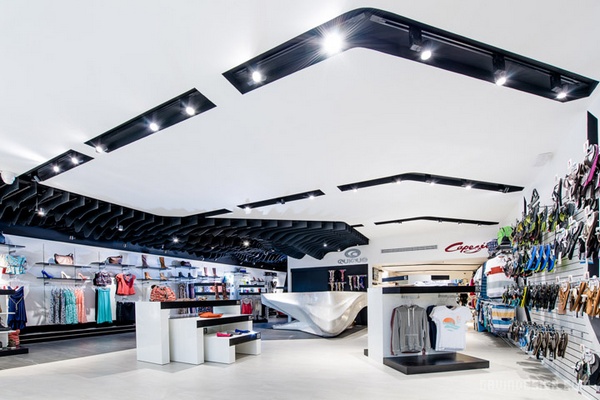 哥斯達(dá)黎加 QUIQUE 專賣店設(shè)計 店面設(shè)計 商業(yè)空間設(shè)計 專賣店設(shè)計 哥斯達(dá)黎加 QUIQUE 專賣店設(shè)計 店面設(shè)計 商業(yè)空間設(shè)計 專賣店設(shè)計