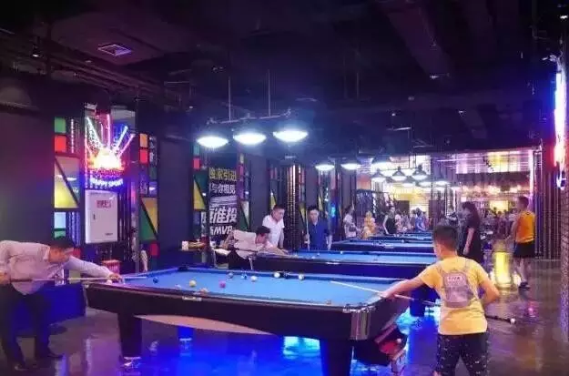 重慶第一家保齡球綜合運(yùn)動(dòng)館-大魯閣