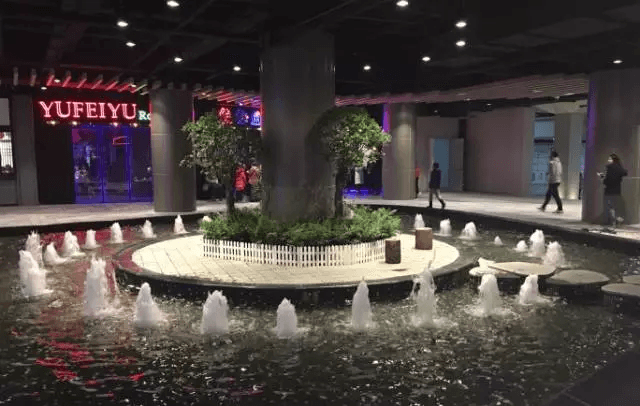 協(xié)信星光廣場