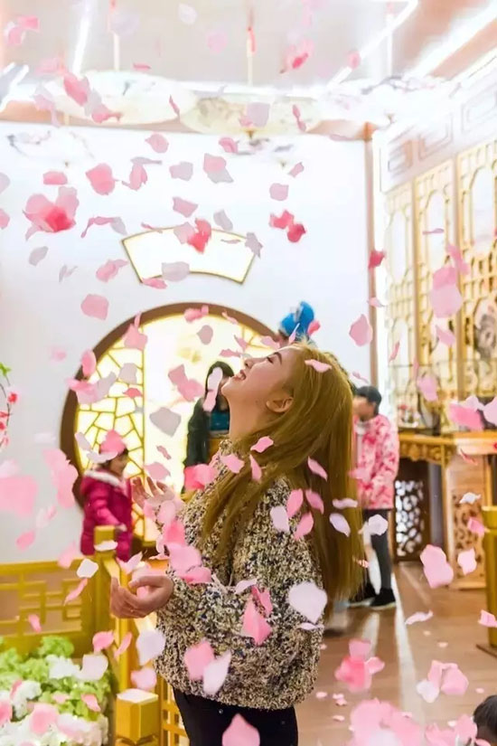 購(gòu)物中心遇見(jiàn)江南