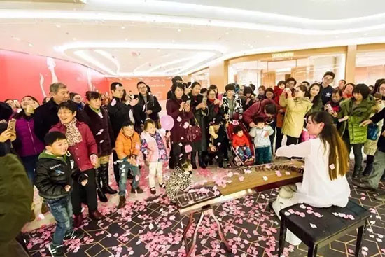 購(gòu)物中心遇見(jiàn)江南