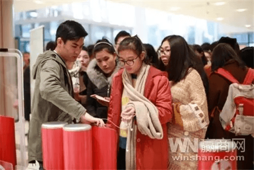 就試&middot;試衣間