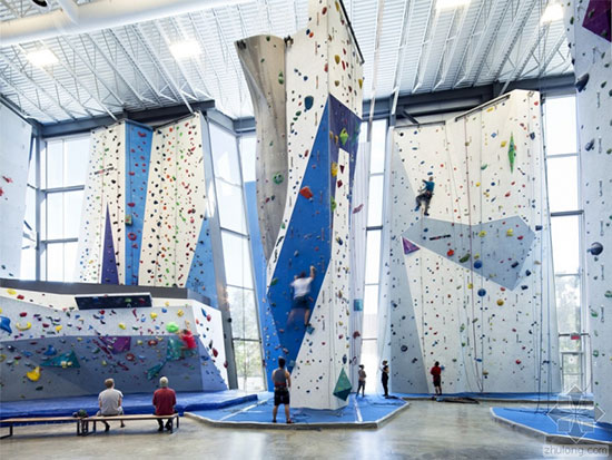 娛樂業(yè)態(tài)大洗牌后，新興品牌強(qiáng)勢崛起