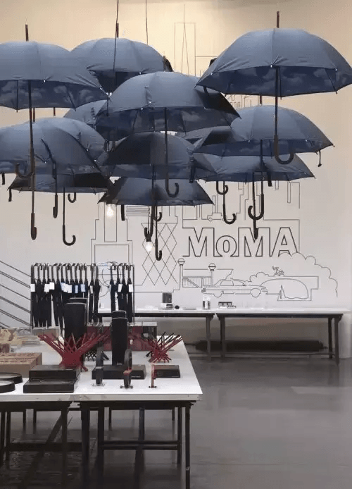 實體醒醒吧，你該調整商業(yè)模式了