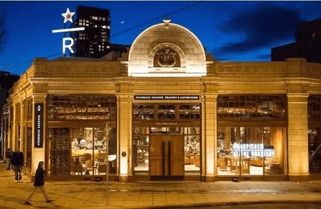 大陸首家巨無霸星巴克烘焙工坊體驗(yàn)店