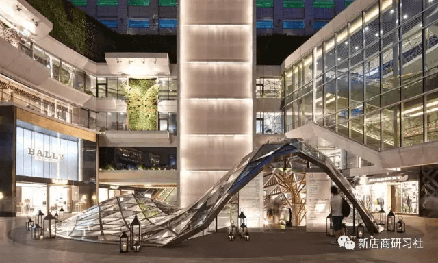 日本實(shí)體商業(yè)