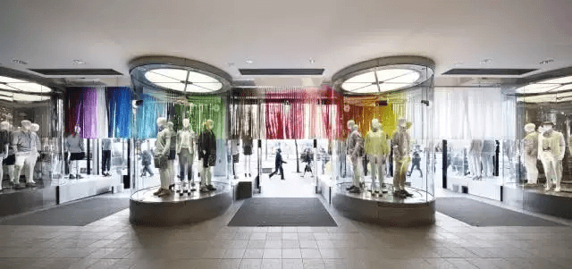 Uniqlo日本銀座旗艦店設計細節(jié) Uniqlo日本銀座旗艦店設計細節(jié)