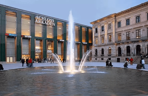 漢諾威恩斯特奧古斯特購(gòu)物長(zhǎng)廊 漢諾威恩斯特奧古斯特購(gòu)物長(zhǎng)廊